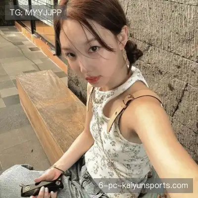 万桢翼